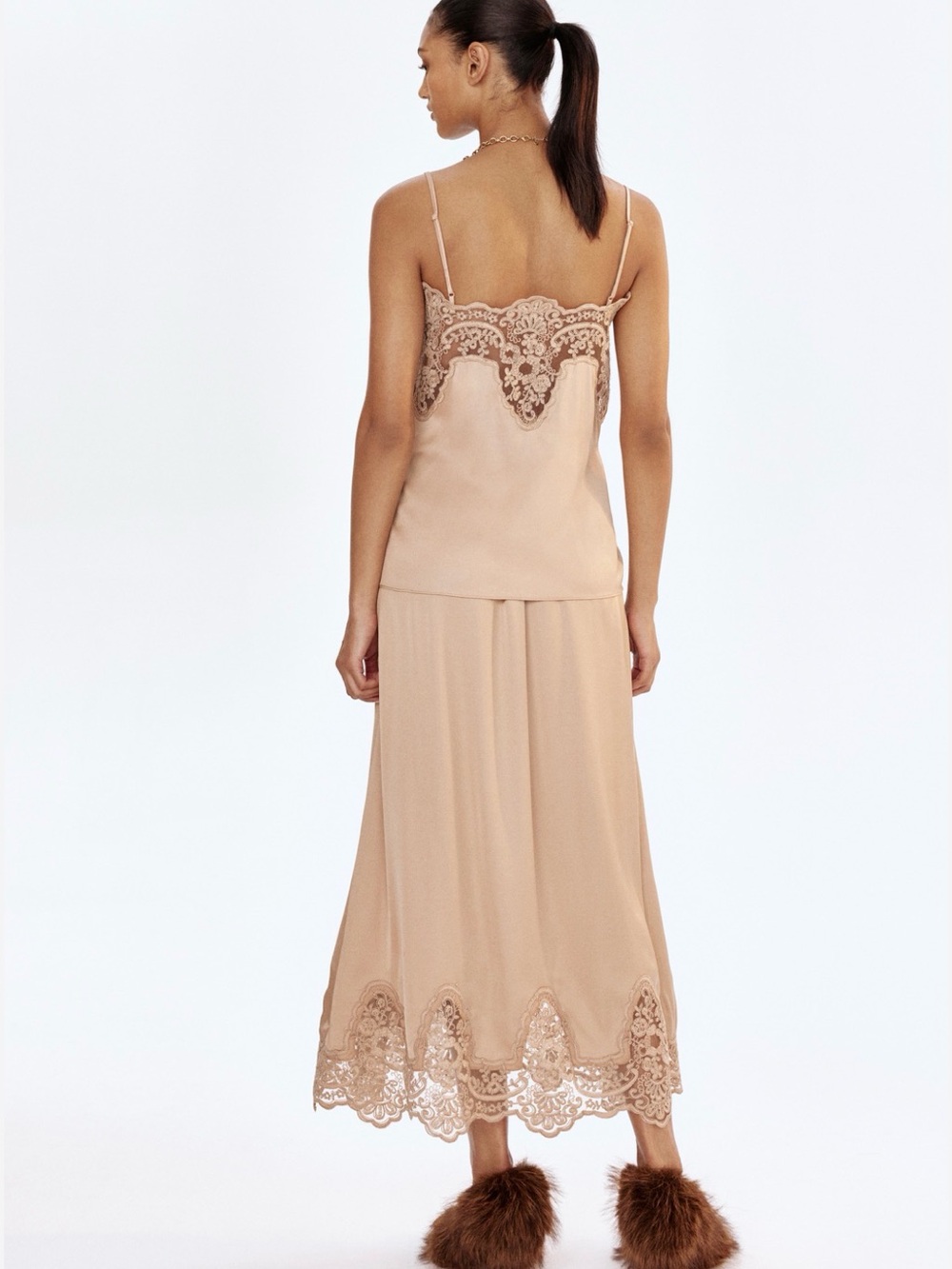 NWT! H&M Beige Lace-Trim Dress Set - Picture 2 of 14